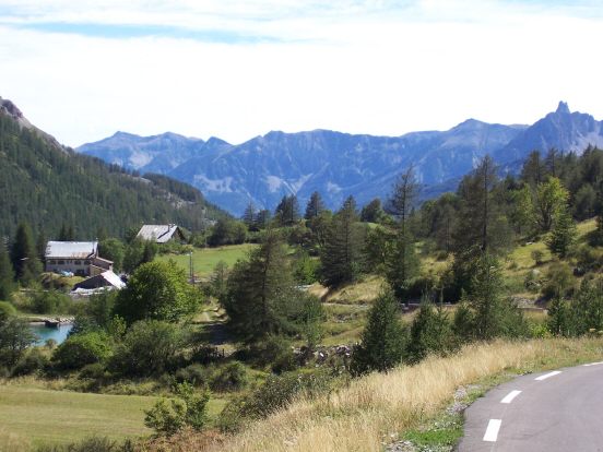 Bei Refuge-Auberge de la Cantonierre