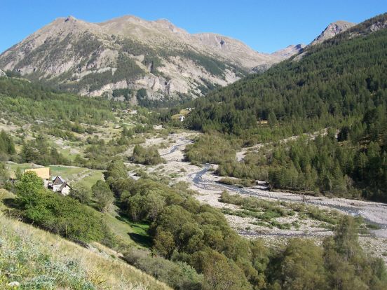 Abfahrt Col de la Cayolle, Blick zurück